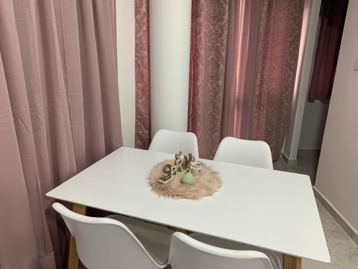 -Apartamentos Laguna- ปวยร์โต เด มาซาร์รอน ภายนอก รูปภาพ